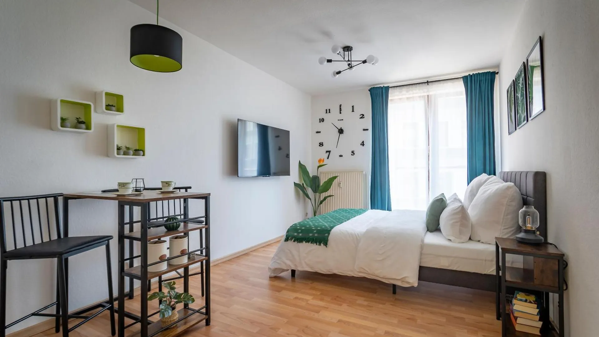 Modern Apartments Bremen With Netflix